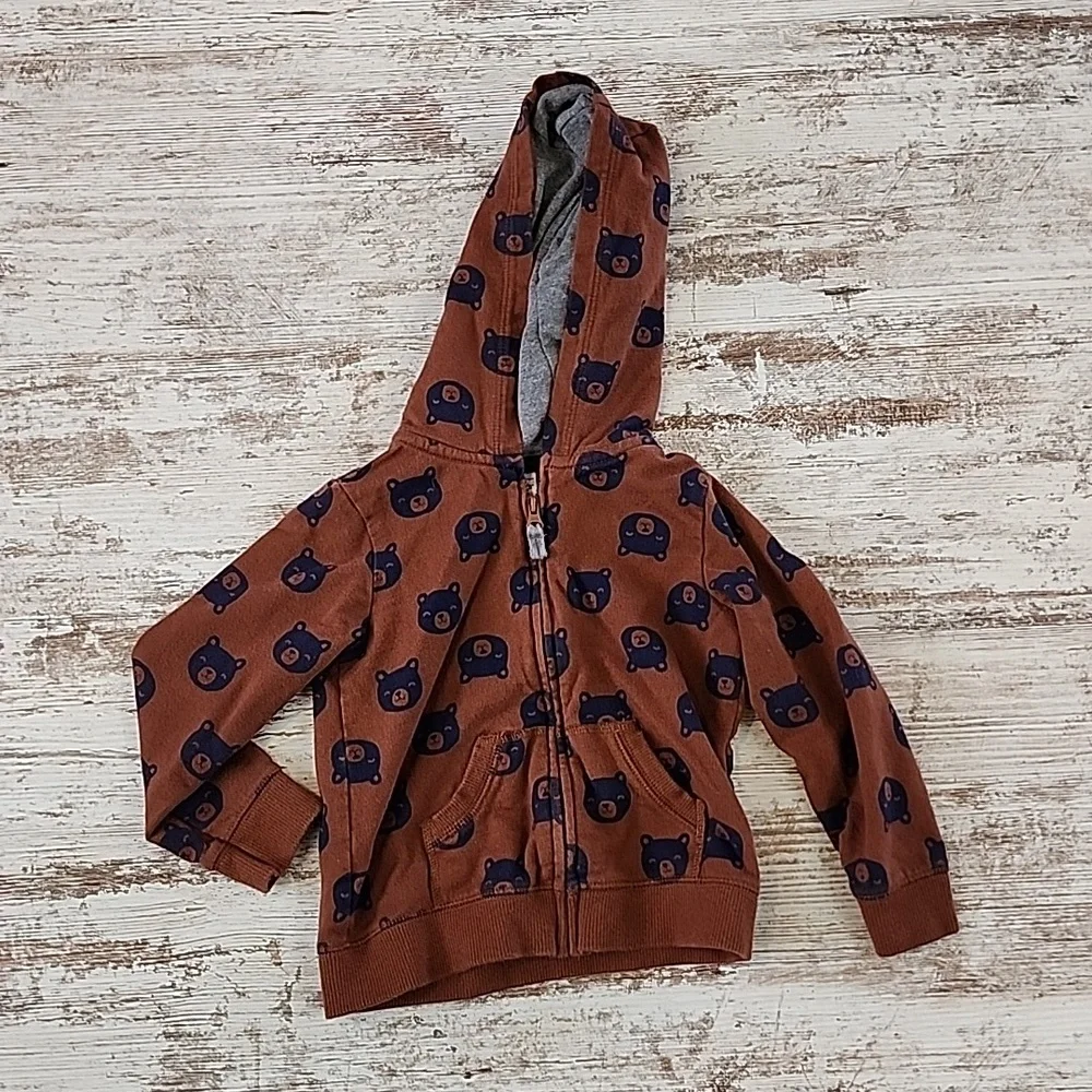 Boys Carter's hoodie size 24 months.